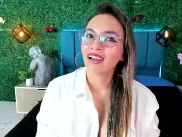 Chaturbate Watch Live Sex Cams of kiaraa88