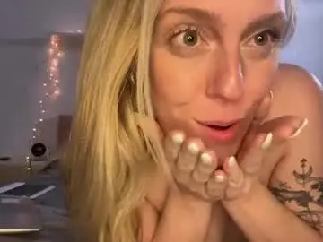 Chaturbate Nude Webcam of emmaonlyx1