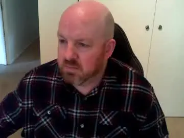 Chaturbate Live Sex Cam of kiwiben45