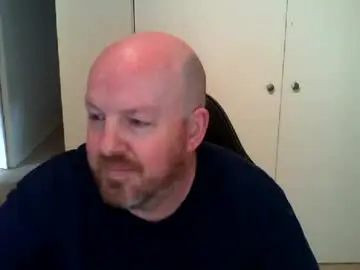 Chaturbate Live Sex of kiwiben45