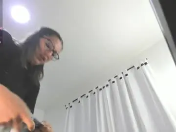 Chaturbate Live Sex Cam of samantha__wilson
