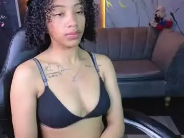 Chaturbate Best live sex cam show of violeth_b