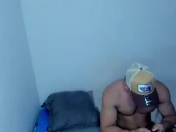 Chaturbate Live Porn of alan_newton1