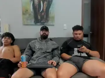 Chaturbate Best live sex cam show of straight__friends