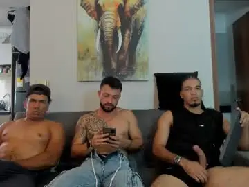 Chaturbate Sex Cam of straight__friends