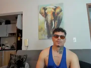 Chaturbate Sex Cam of straight__friends