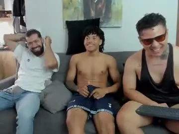 Chaturbate Sex Chat of straight__friends