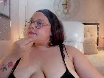 Chaturbate Live Sex of zara_moon1