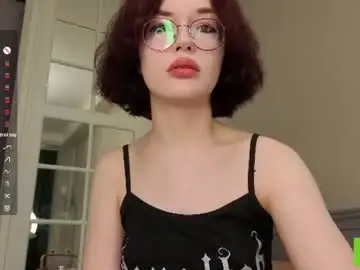 Chaturbate Live Sex Cam of cinacandy