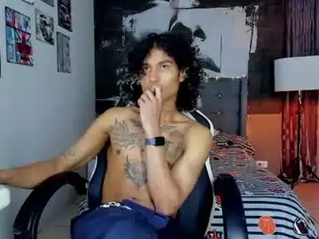 Chaturbate Best live sex cam show of drakee20