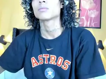 Chaturbate Free Porn Cam of drakee20