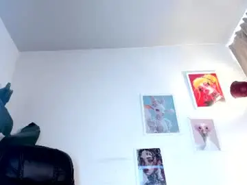 Chaturbate Adult Video Chat of gia_demiee
