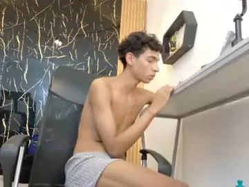 Chaturbate Sex Chat of valerihot_1