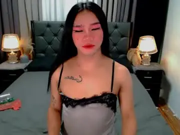 Chaturbate Sex Cam of crytastal_lust1212