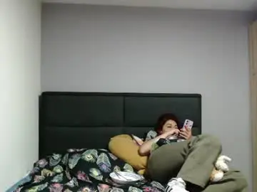 Chaturbate Live Porn of atena_messy