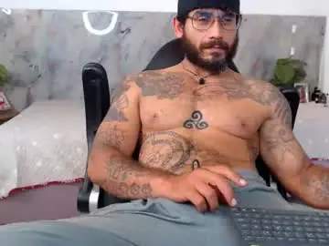 Chaturbate Best live sex cam show of hanz_col