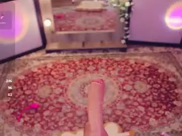 Chaturbate Live Sex Cam of chery_lady22