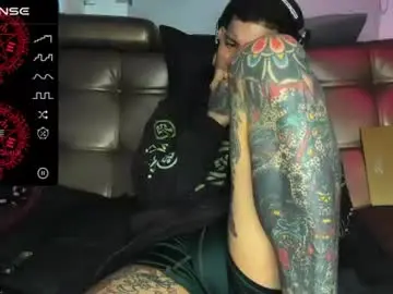 Chaturbate Sex Cam of jhonny_ackerman