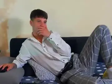 Chaturbate Free Porn Cam of thomas_edisonn