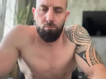 Chaturbate Live Porn of tommyx01