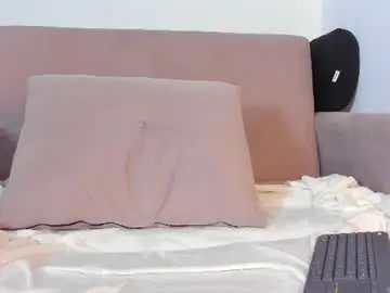 Chaturbate Adult Video Chat of marie_pourtoi