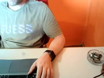 Chaturbate Live Porn of truble_again
