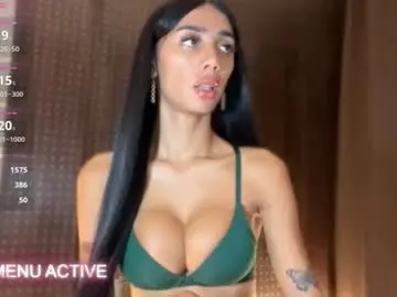 Chaturbate Live Sex Cam of trixieemerald