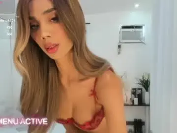 Chaturbate Live Sex Cam of trixieemerald