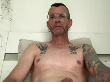 Chaturbate Live Sex Cam of o_johnny_deep_o