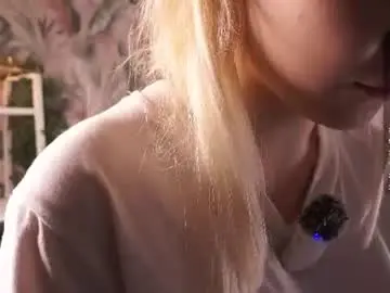 Chaturbate Nude Webcam of zara_shine