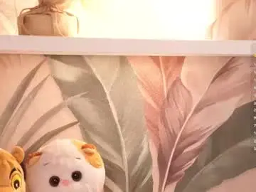 Chaturbate Live Sex of zara_shine