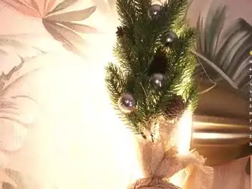 Chaturbate Live Sex Cam of zara_shine