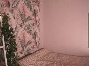 Chaturbate Free Live Porn of zara_shine