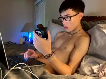 Chaturbate Adult Webcam of hottiewithabody101