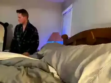 Chaturbate Live Sex Cam of hottiewithabody101