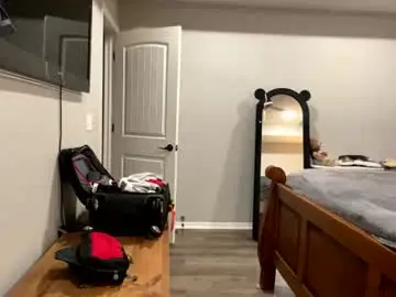 Chaturbate Watch Live Sex Cams of hottiewithabody101