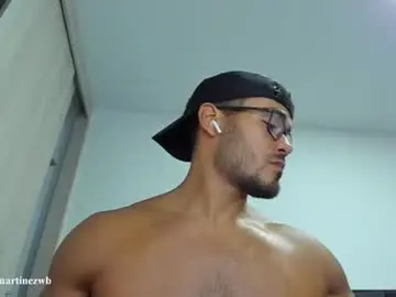 Chaturbate Best live sex cam show of alexander_martines