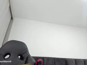 Chaturbate Live Porn of alexander_martines