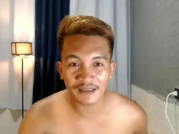 Chaturbate Nude Webcam of hunkylloyd