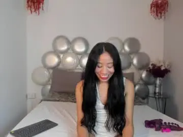 Chaturbate Live Sex Cam of lara_pons