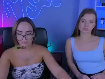 Chaturbate Live Sex Cam of your_bunny12