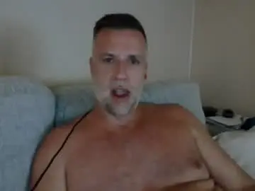Chaturbate Live Sex Cam of bobberman78