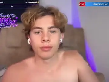 Chaturbate Best live sex cam show of gemdominus