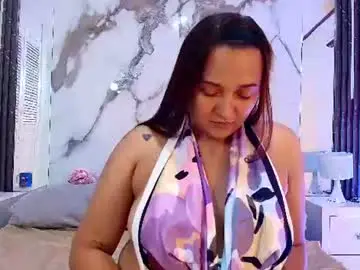 Chaturbate Free Porn Cam of honeyhiips