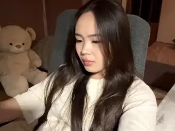 Chaturbate Live Sex Cam of winterluchini