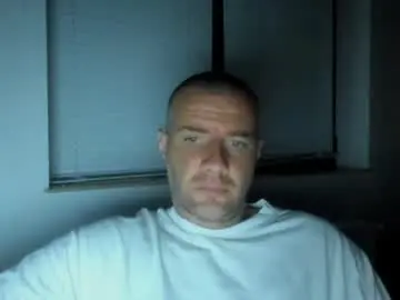 Chaturbate Live Porn of alfiesolomons87