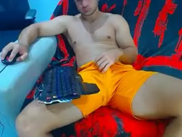 Chaturbate Nude Webcam of hugo_19cm