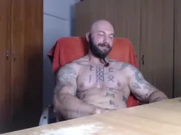 Chaturbate Adult Video Chat of strongivan