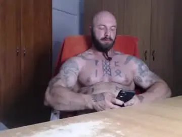 Chaturbate Private Sex Chat of strongivan