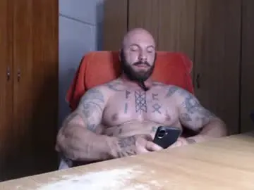 Chaturbate Adult Video Chat of strongivan